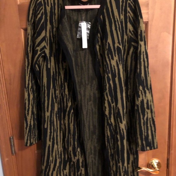 Brand new Adrienne vittadine sweater - Picture 5 of 8